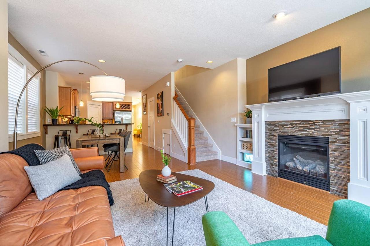 Modern Home, Four Bedrooms, King Beds Tigard Dış mekan fotoğraf